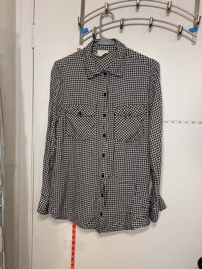 P1: Modish Rebel Black and White Gingham Button Down Shirt S soft